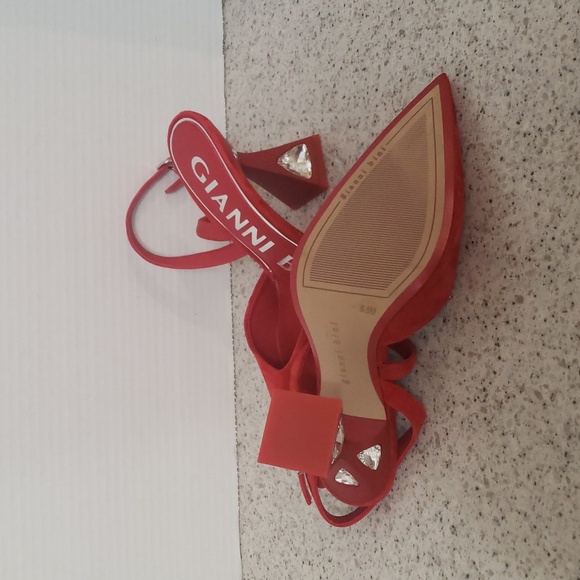 Gianni Bini Tallia Red Suede Asymmetrical Jewel Embellished Pumps SZ 6.5‎ NEW - Picture 8 of 9
